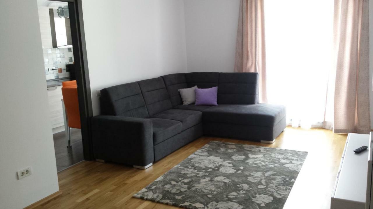 Commodus Apartament Brașov